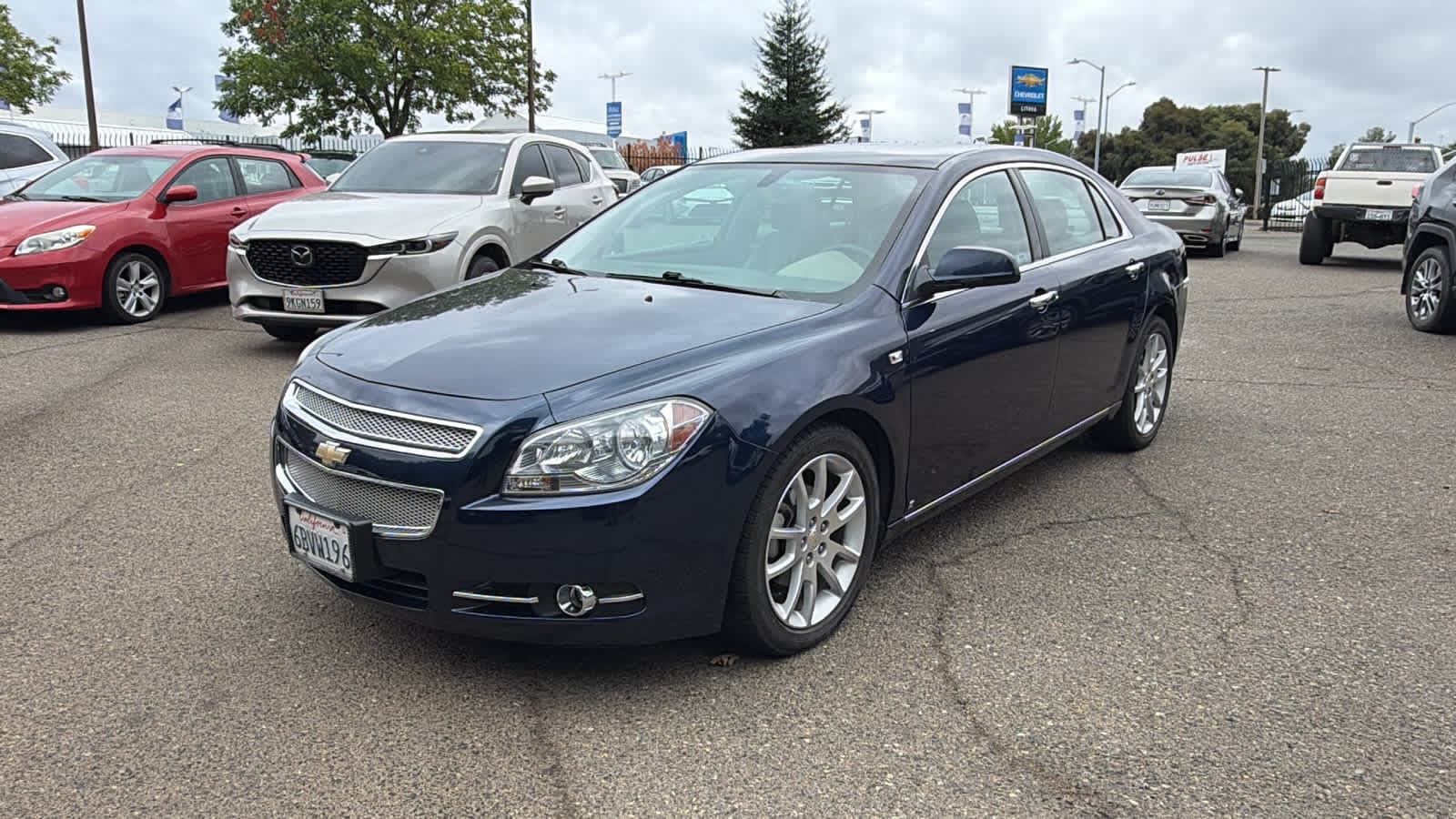 2008 Chevrolet Malibu LTZ — photo 1 of 11