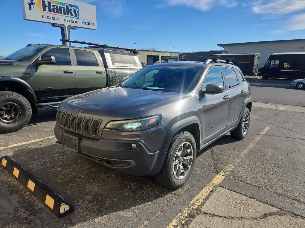 2020 Jeep Cherokee Trailhawk — photo 1 of 7