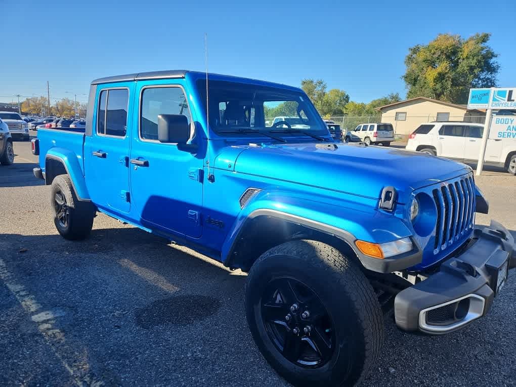 2021 Jeep Gladiator Sport — photo 1 of 8