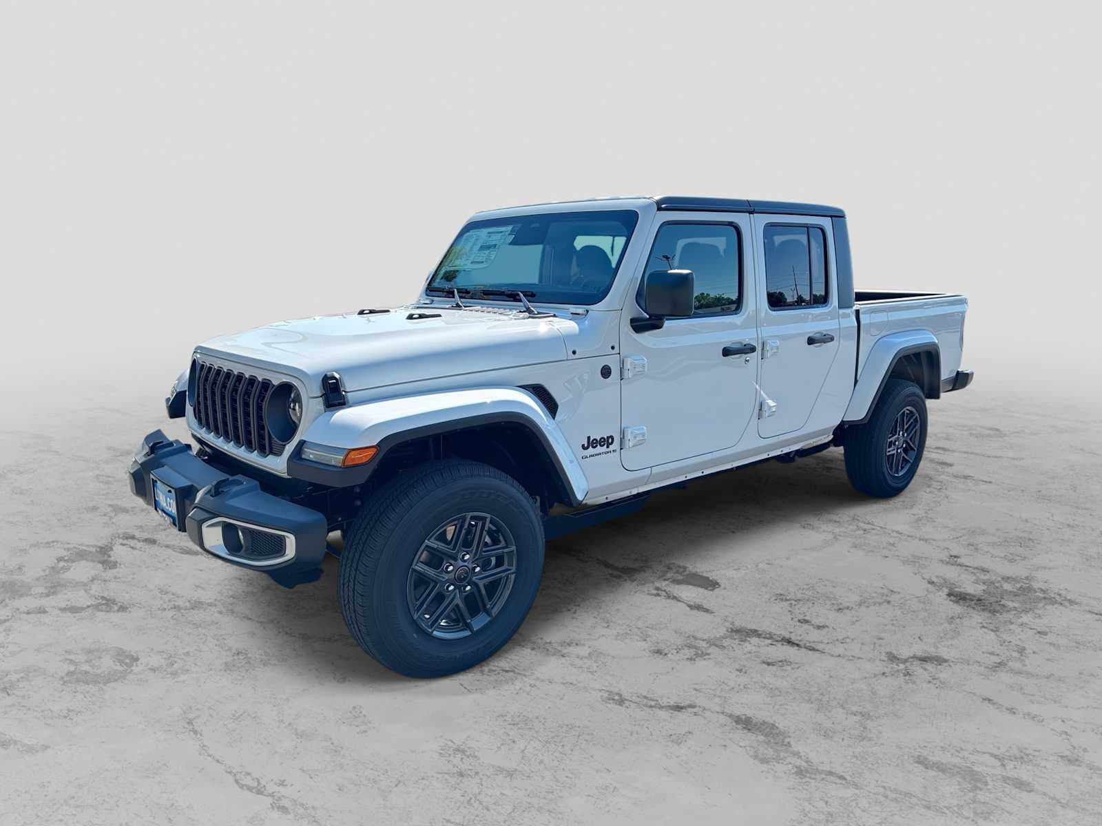 2026 Jeep Gladiator Sport S — photo 1 of 37