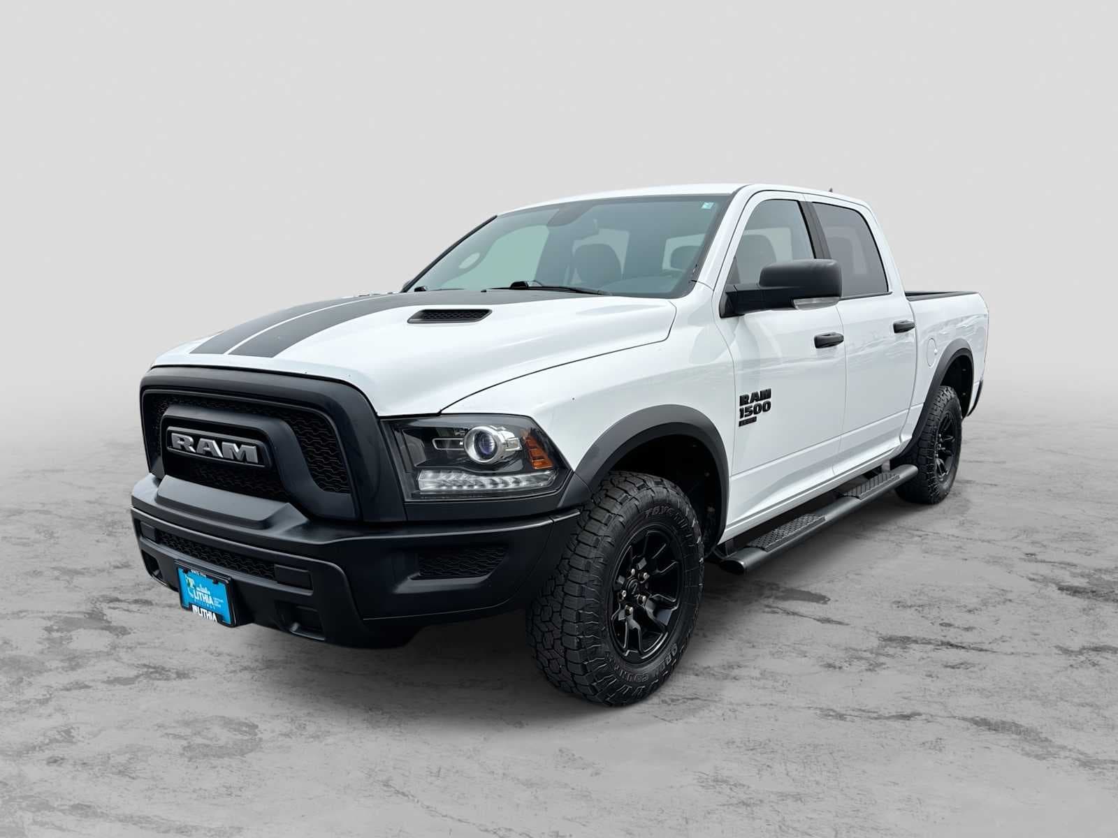 2021 RAM 1500 Classic SLT — photo 1 of 23