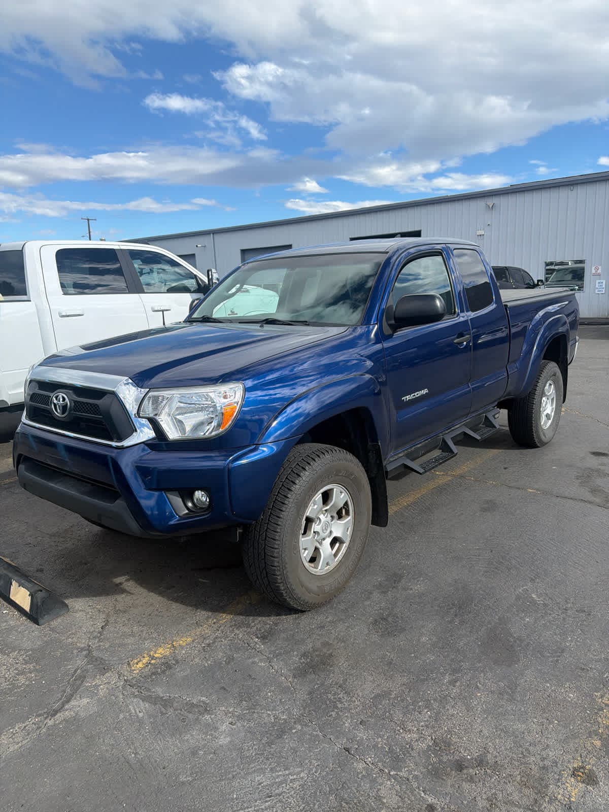 2015 Toyota Tacoma Base — photo 1 of 6