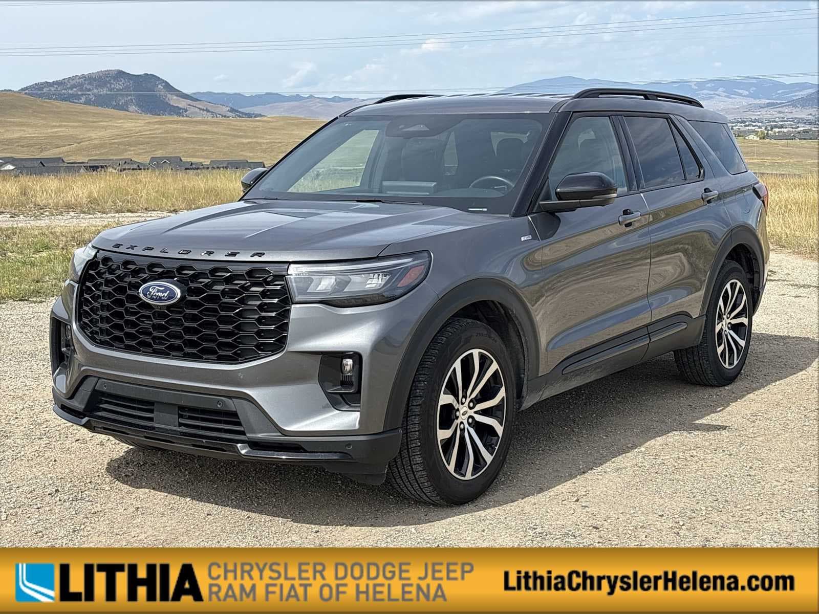 2025 Ford Explorer ST-Line — photo 1 of 22