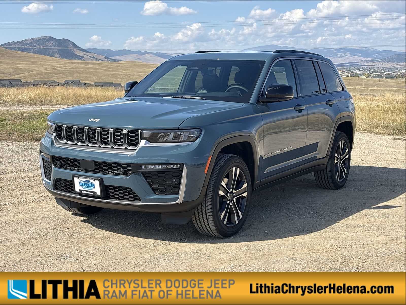 2027 Jeep Grand Cherokee Limited — photo 1 of 51