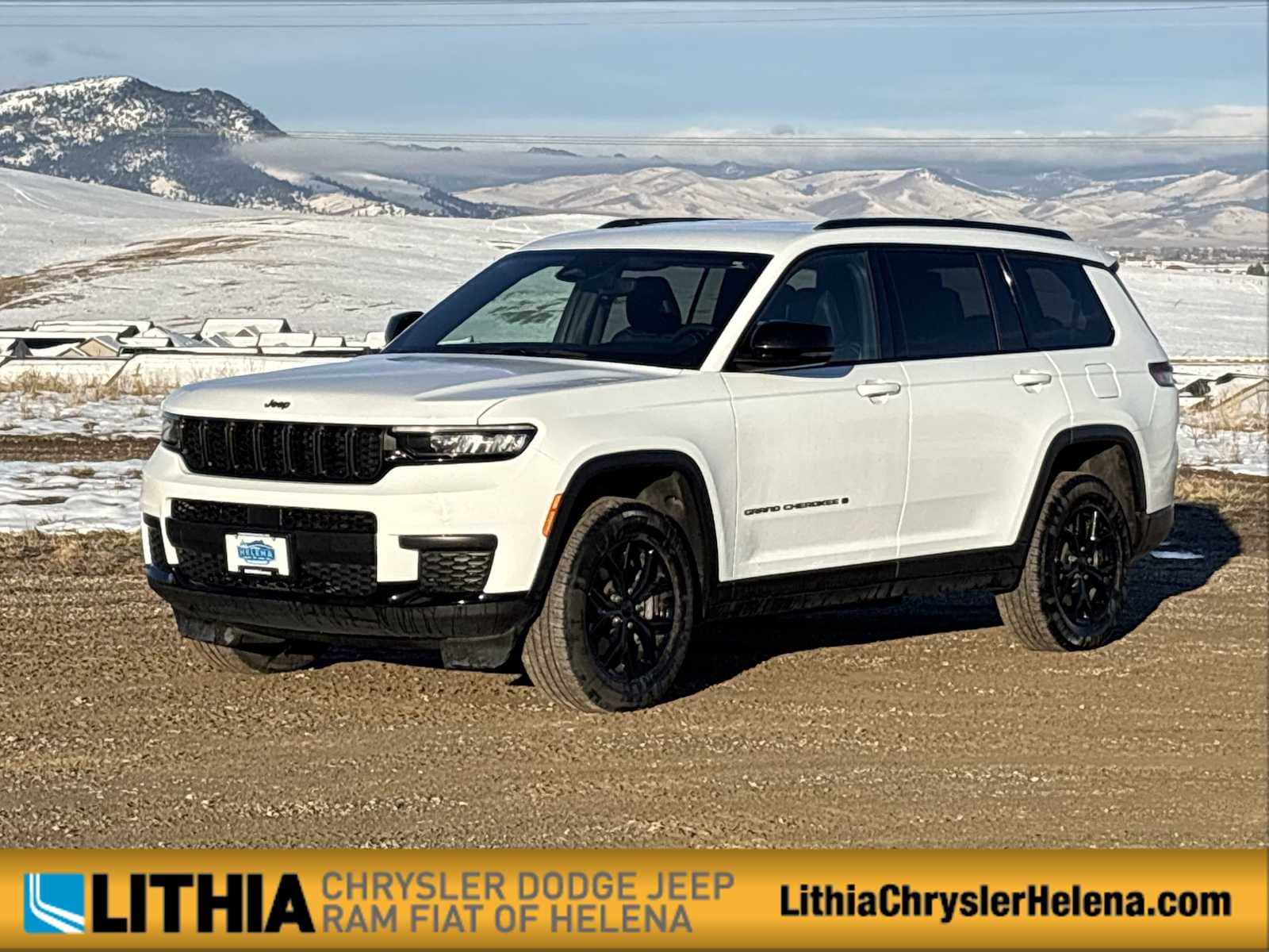 2024 Jeep Grand Cherokee L Laredo — photo 1 of 22