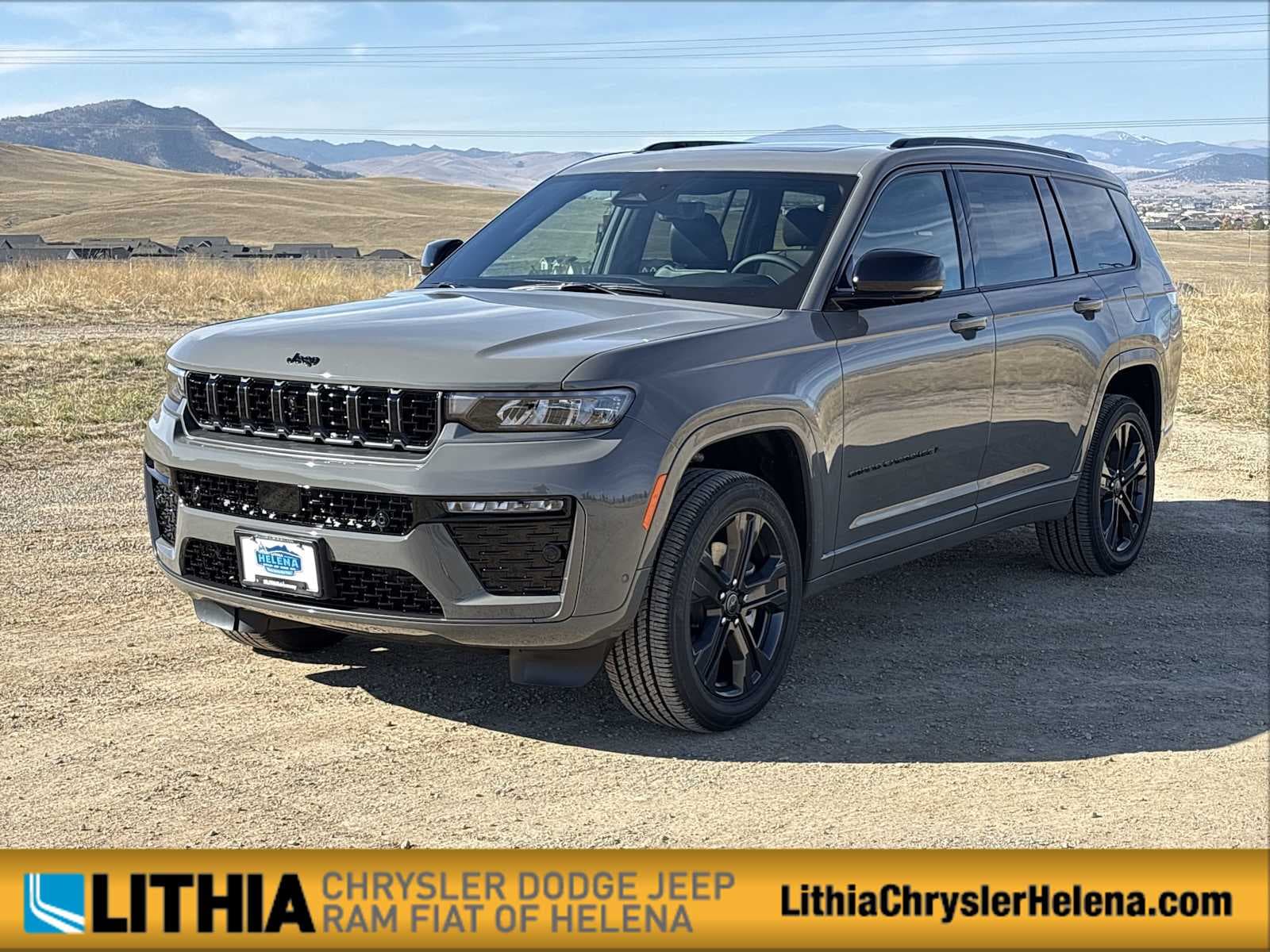 2027 Jeep Grand Cherokee Limited Reserve — photo 1 of 48