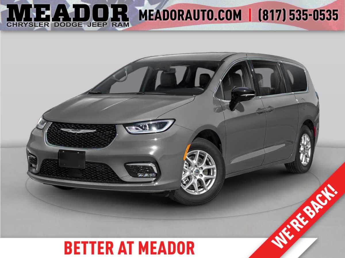 2026 Chrysler Pacifica Limited — photo 1 of 10