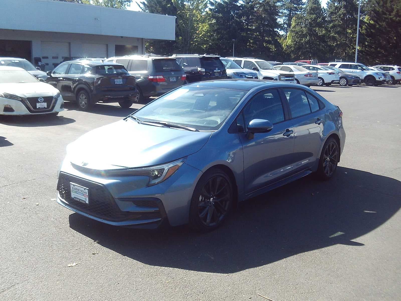 2025 Toyota Corolla XSE — photo 1 of 10