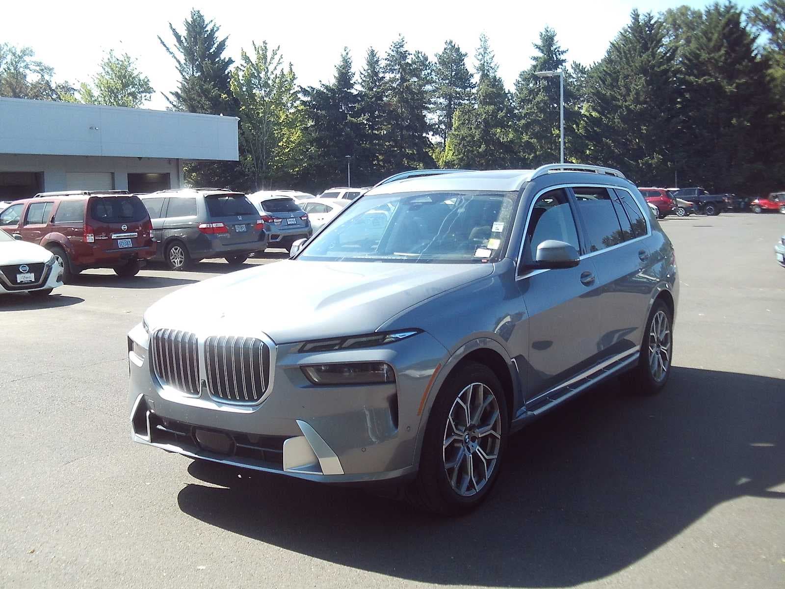2026 BMW X7 xDrive40i — photo 1 of 9