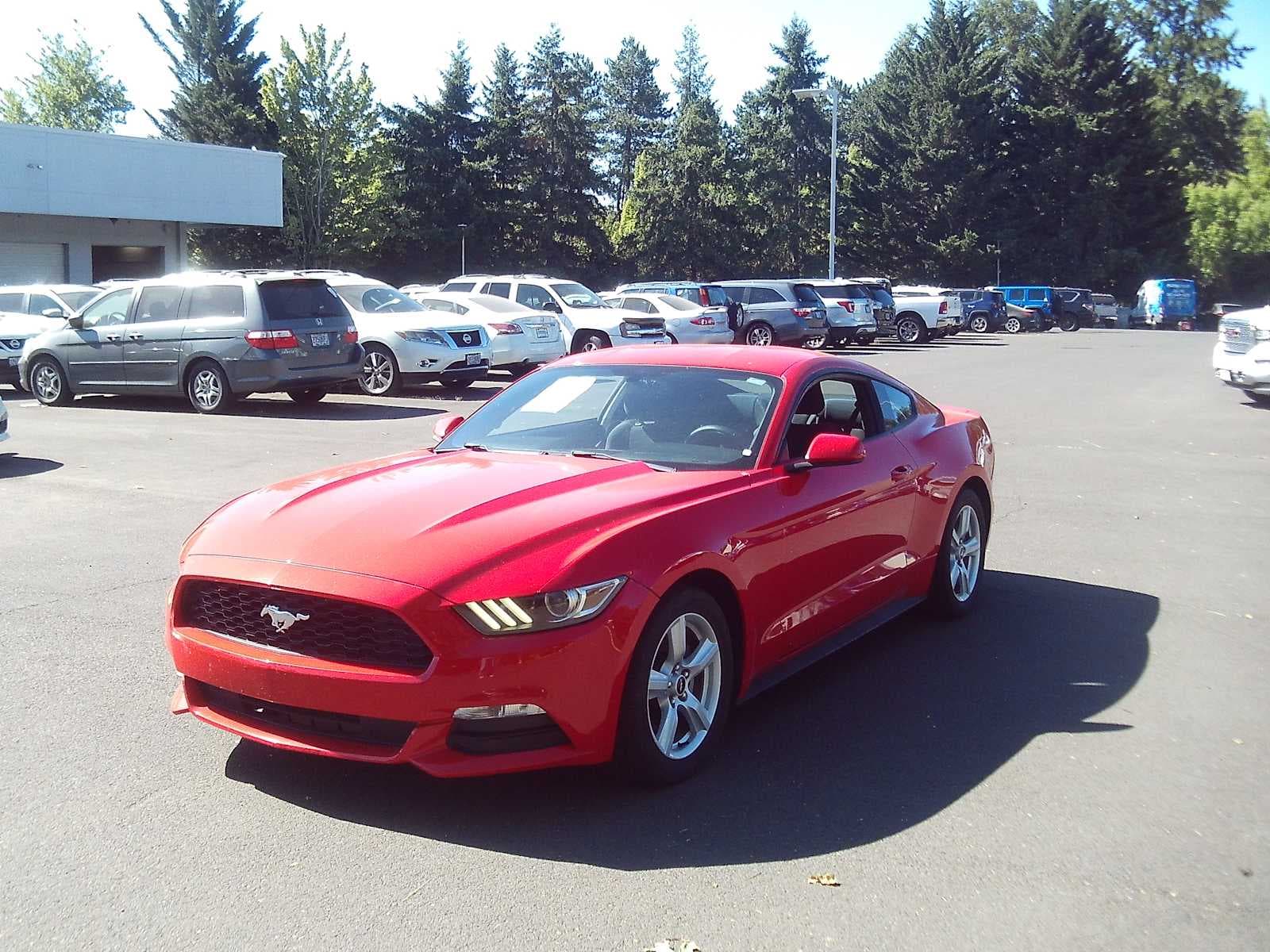 2017 Ford Mustang V6 — photo 1 of 9