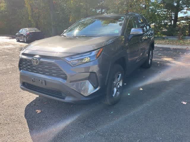 2025 Toyota RAV4 XLE — photo 1 of 9