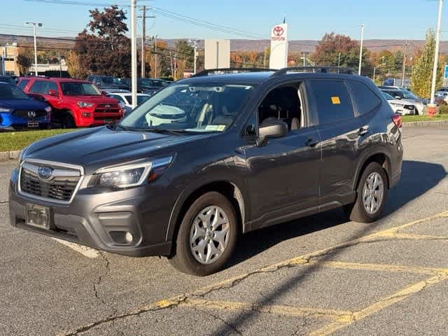 2021 Subaru Forester Base — photo 1 of 8
