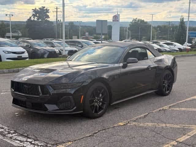 2025 Ford Mustang GT Premium — photo 1 of 9
