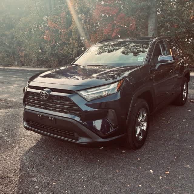 2025 Toyota RAV4 XLE — photo 1 of 9