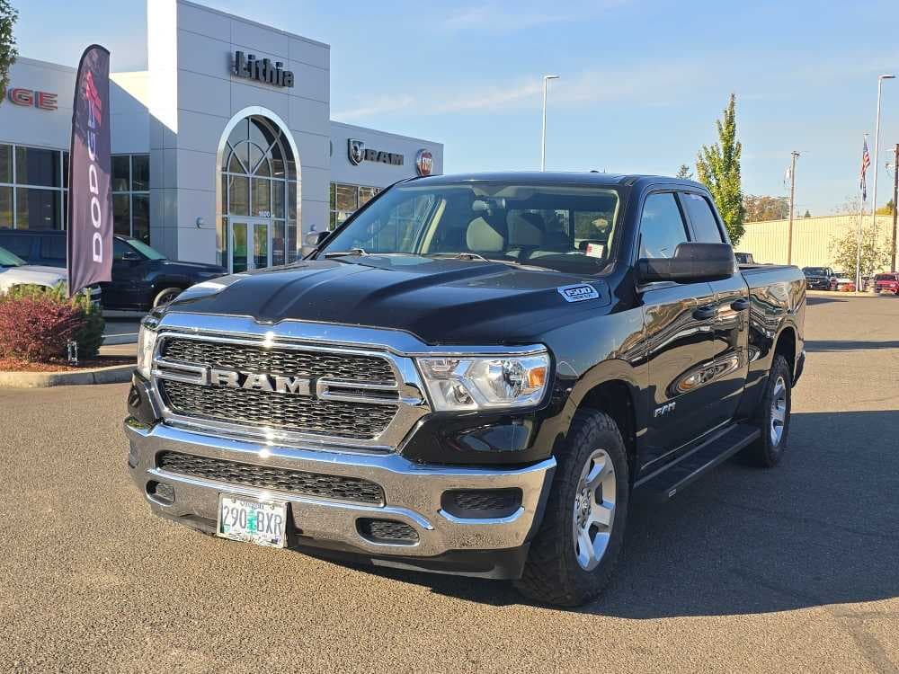 2019 RAM 1500 Tradesman — photo 1 of 21