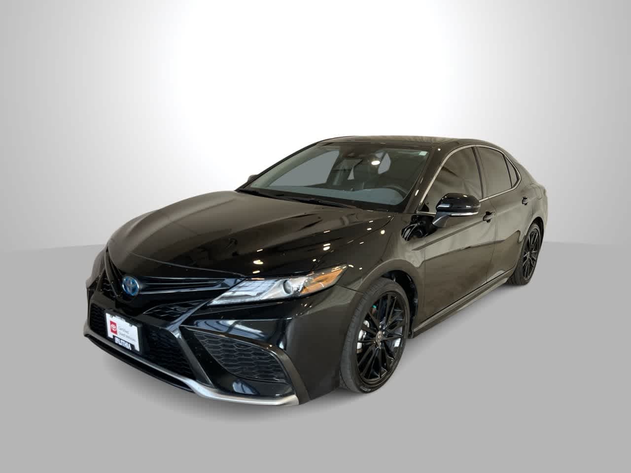 2023 Toyota Camry Hybrid XSE — photo 1 of 27