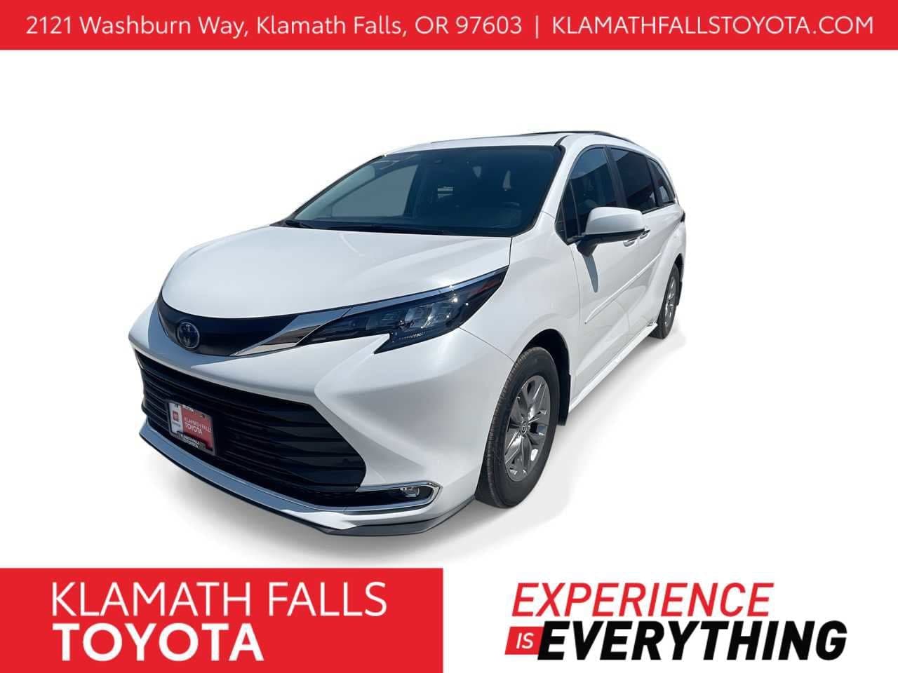 Foto de 2024 Toyota Sienna XLE 7 Passenger