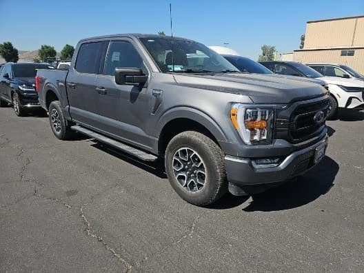 Foto de 2023 Ford F-150 XLT