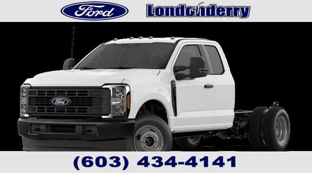 2027 Ford Super Duty F-350 DRW XL — photo 1 of 14