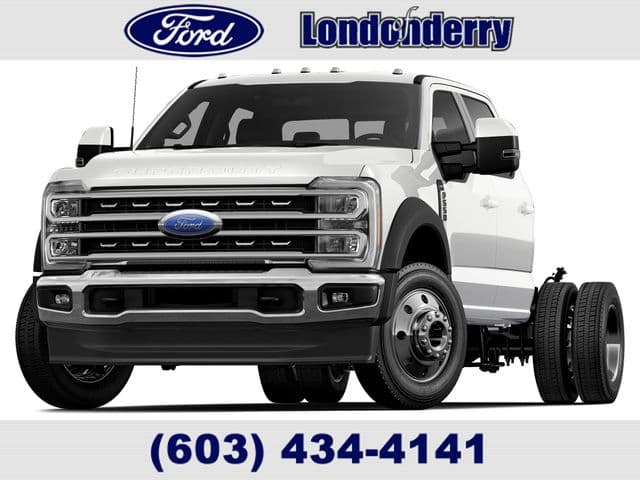 2027 Ford Super Duty F-550 DRW LARIAT — photo 1 of 8