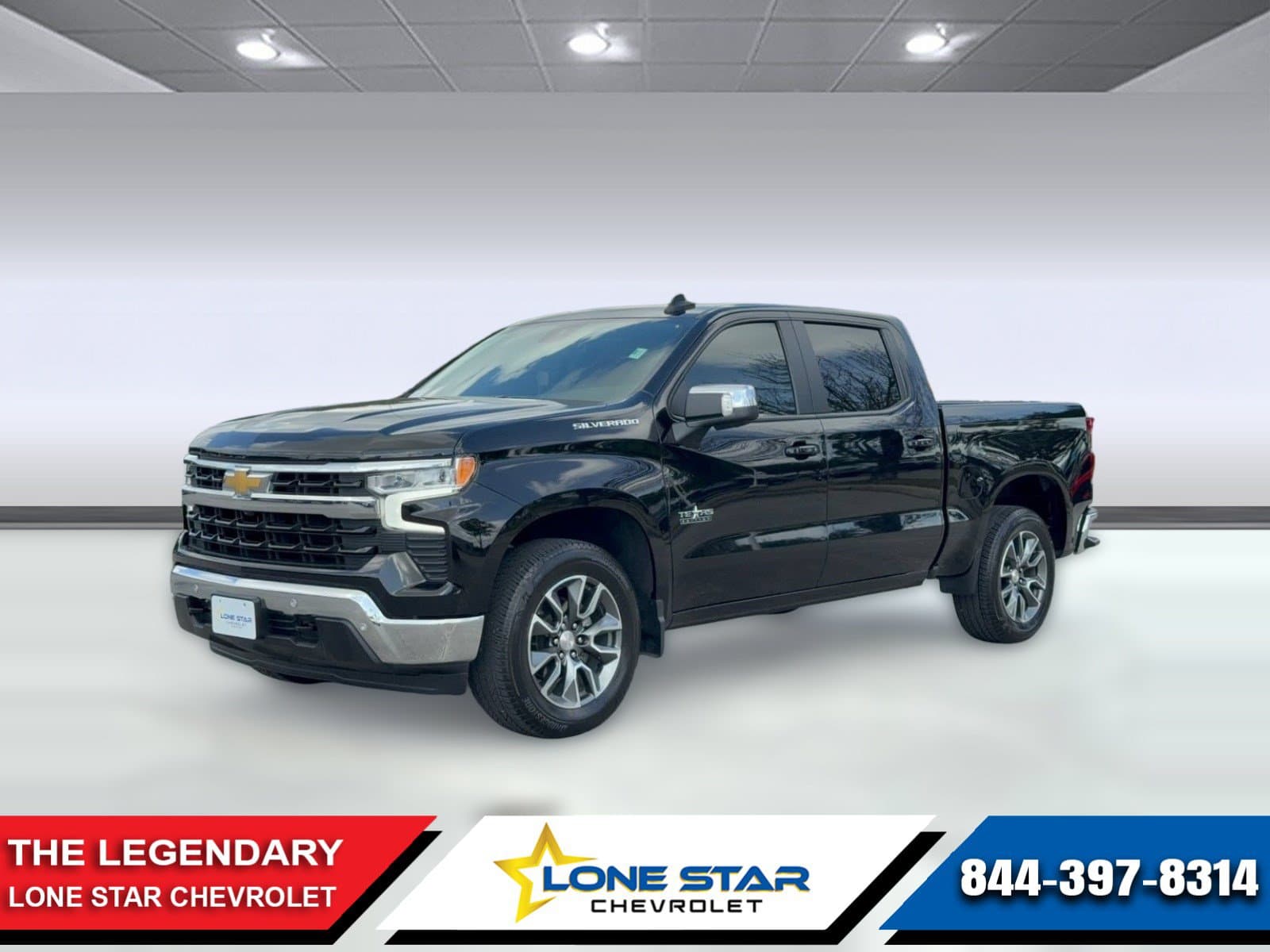 2025 Chevrolet Silverado 1500 LT — photo 1 of 32