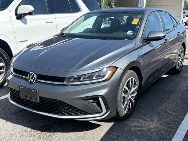 2025 Volkswagen Jetta SE — photo 1 of 15