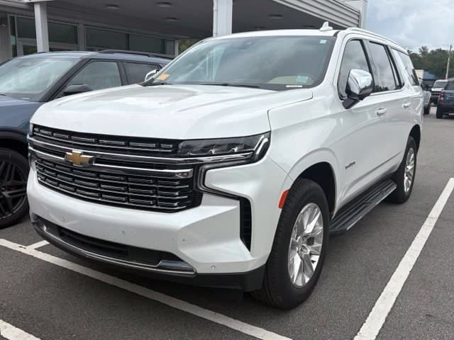 2022 Chevrolet Tahoe Premier — photo 1 of 6