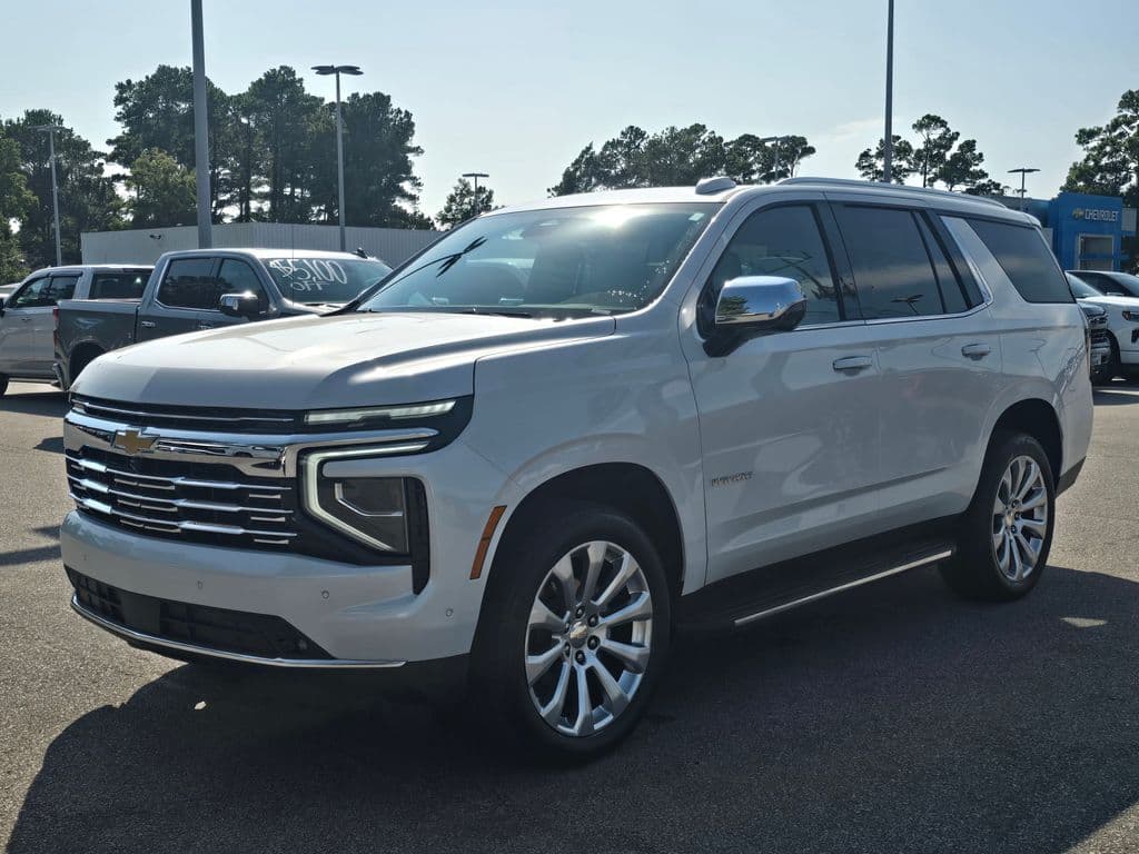 2025 Chevrolet Tahoe Premier — photo 1 of 30