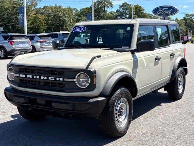 2026 Ford Bronco Base — photo 1 of 28