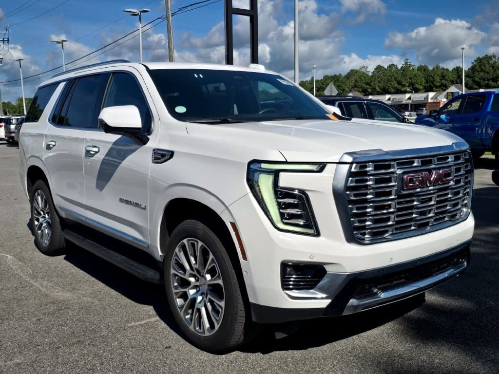 2025 GMC Yukon Denali — photo 1 of 27