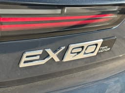 Extra Photo