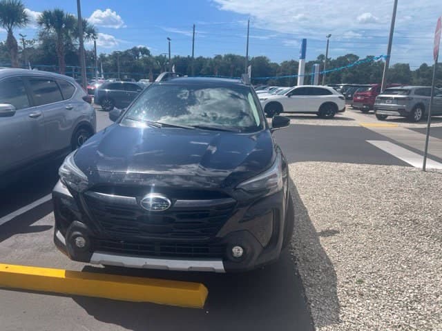 2023 Subaru Outback Limited XT — photo 1 of 2