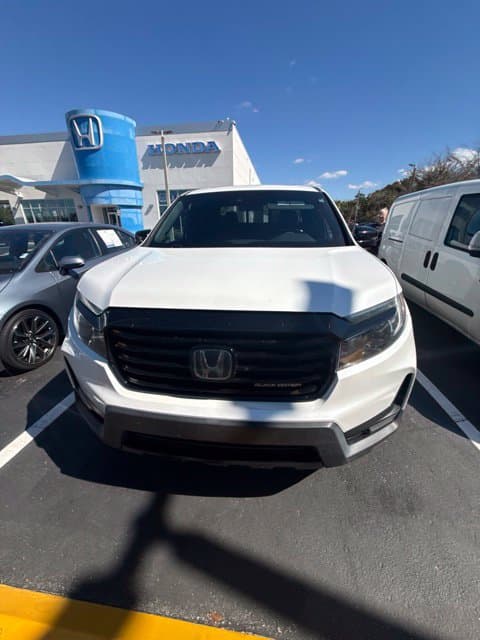2022 Honda Ridgeline Black Edition — photo 1 of 3