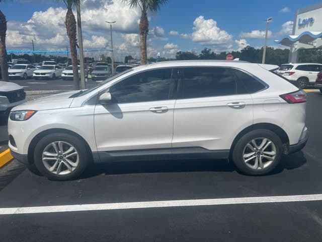2019 Ford Edge SEL — photo 1 of 2
