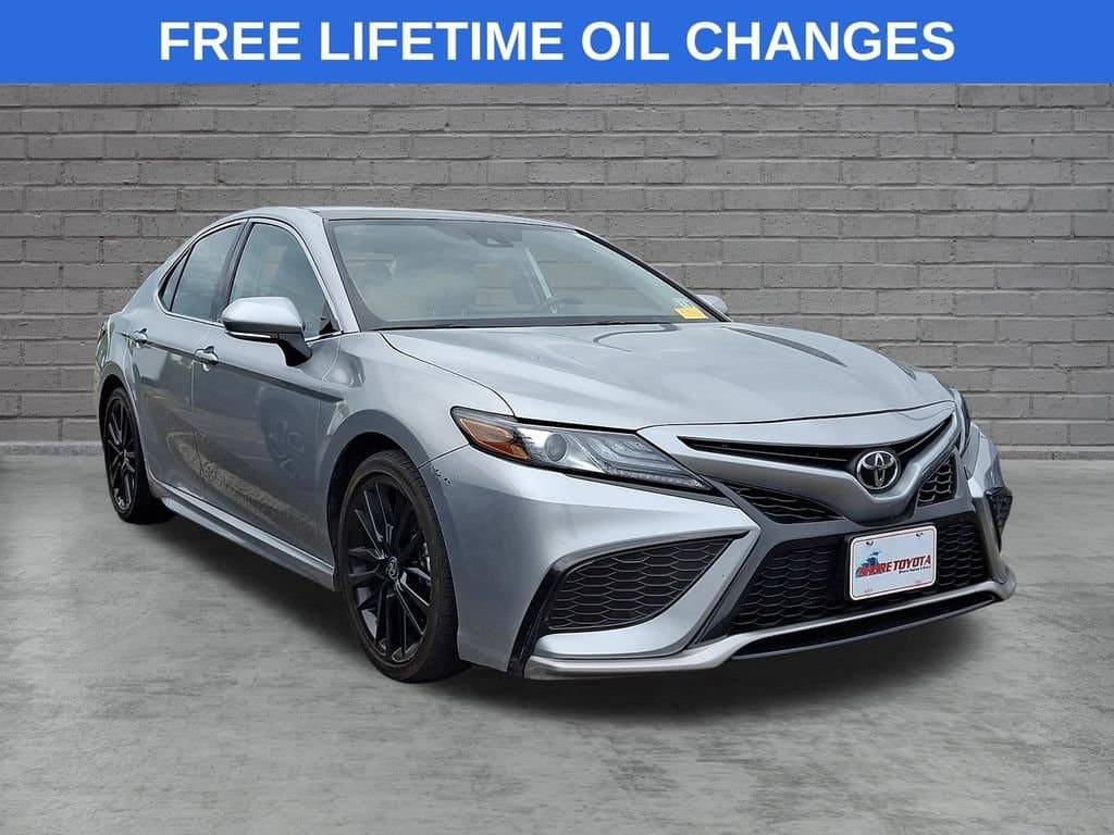 2022 Toyota Camry XSE — photo 1 of 5