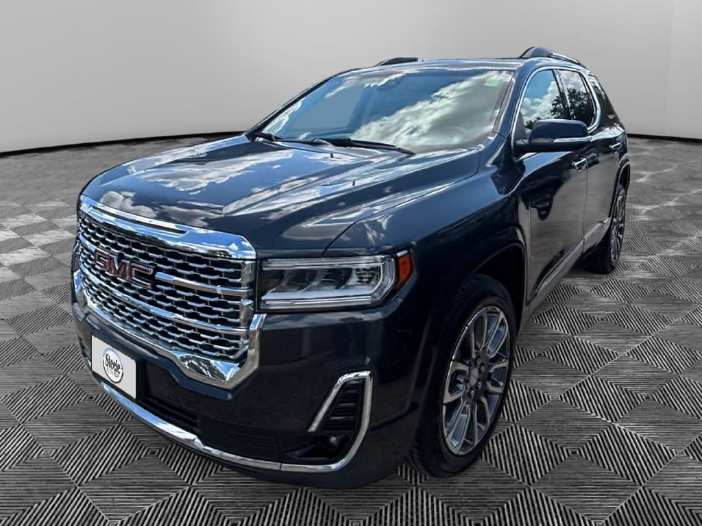2022 GMC Acadia Denali — photo 1 of 11