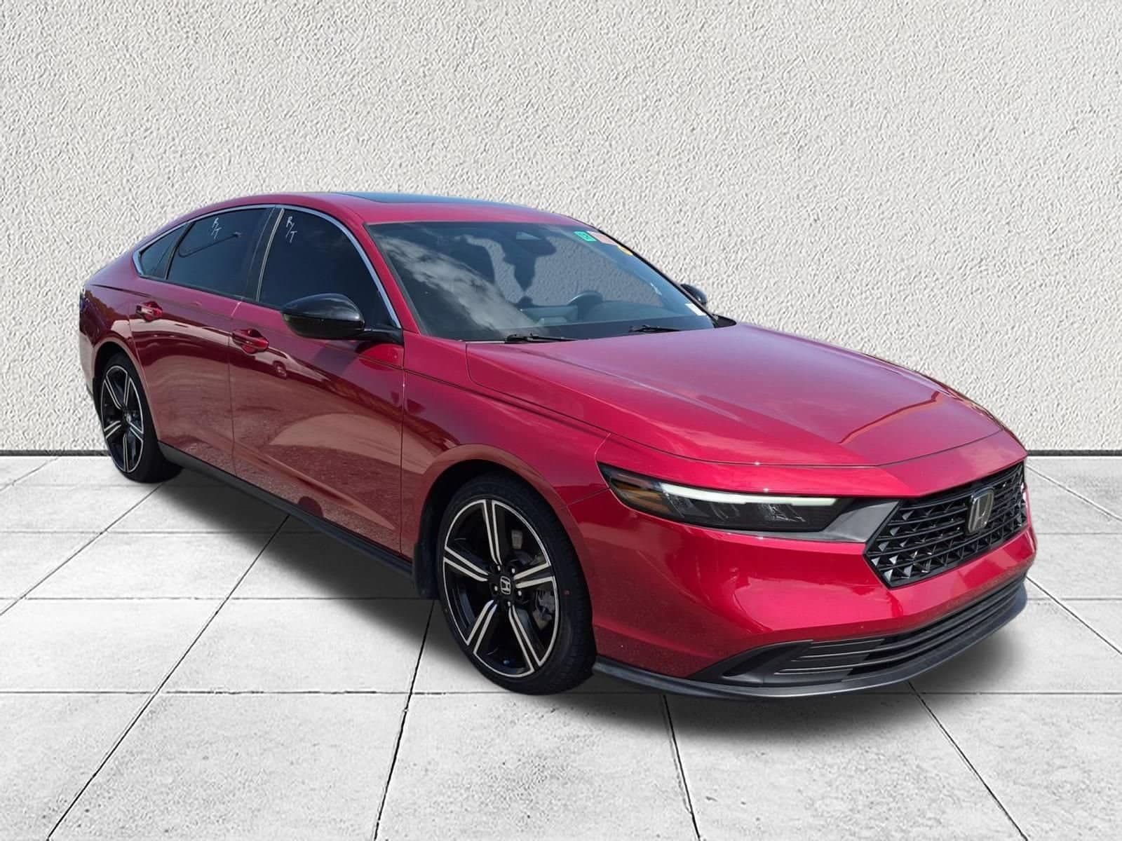 2024 Honda Accord Hybrid Sport — photo 1 of 10