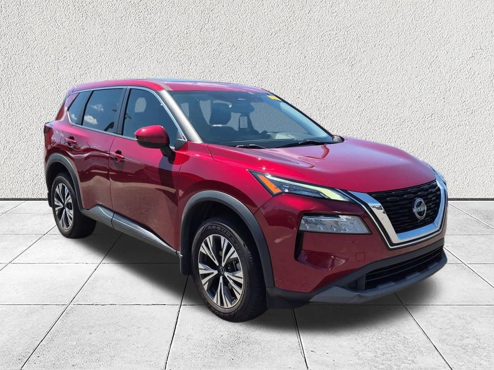 2022 Nissan Rogue SV — photo 1 of 10