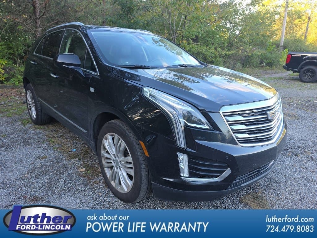 2019 Cadillac XT5 Base — photo 1 of 21