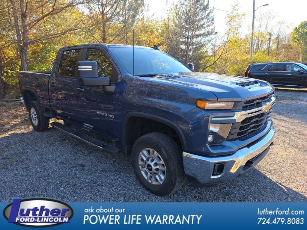 2025 Chevrolet Silverado 2500HD LT — photo 1 of 21