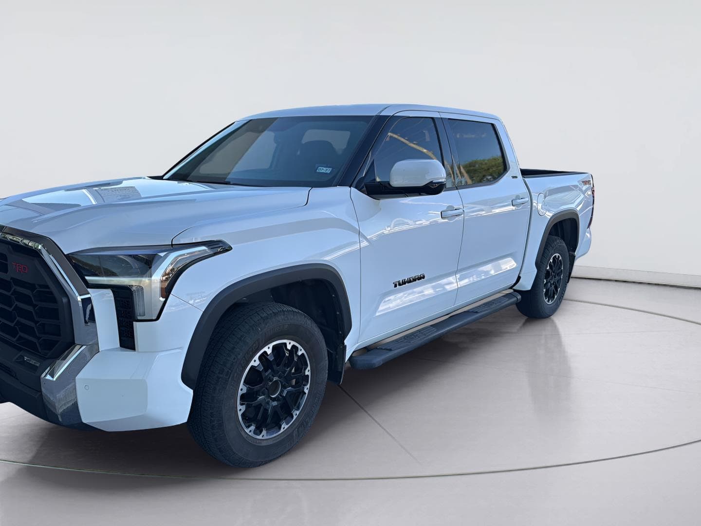 2023 Toyota Tundra 2WD SR5 — photo 1 of 9