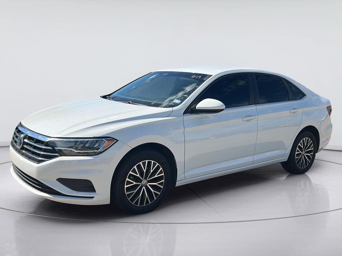 2021 Volkswagen Jetta S — photo 1 of 8