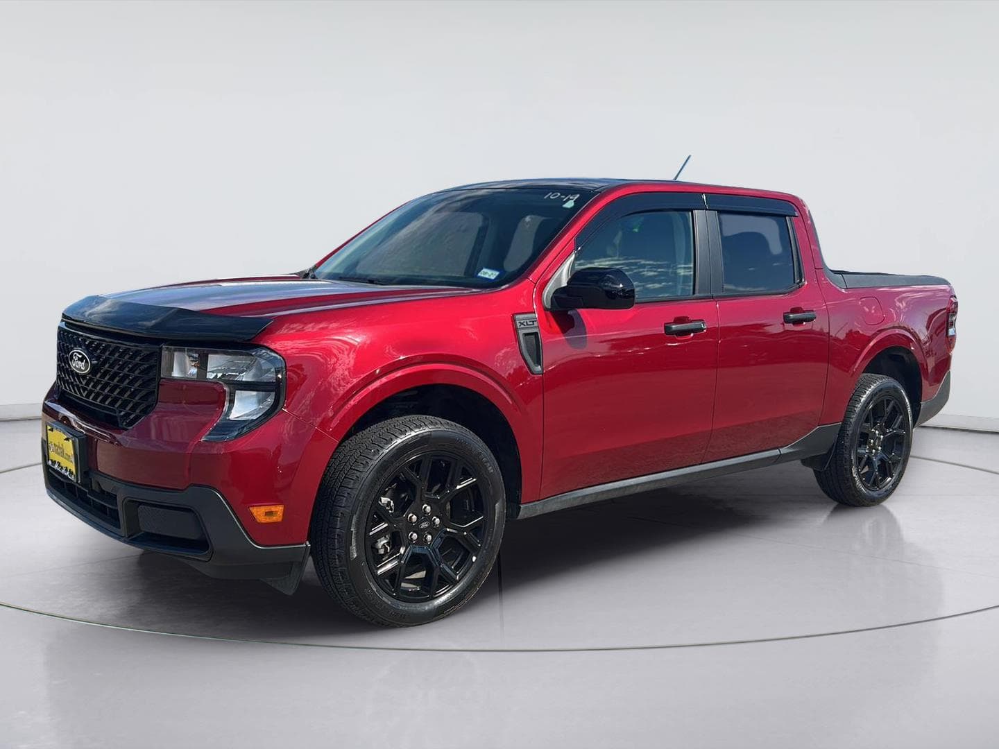 2025 Ford Maverick XLT — photo 1 of 10