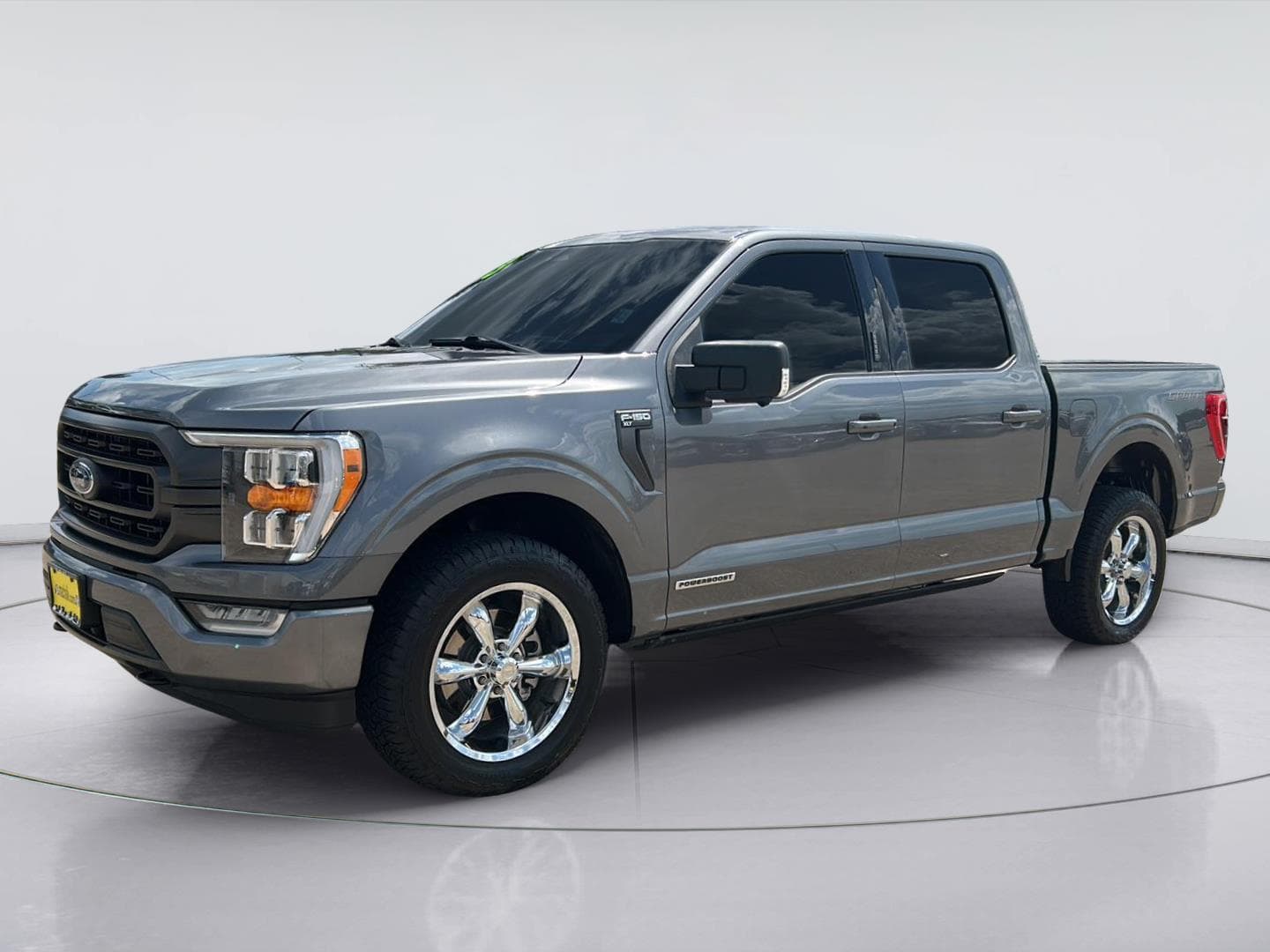 2023 Ford F-150 XLT — photo 1 of 36