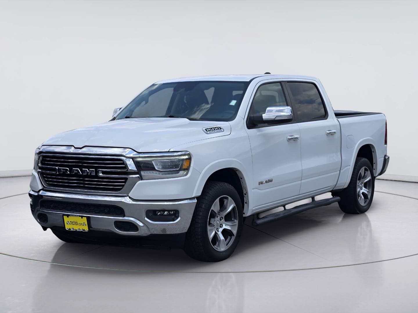 2022 RAM 1500 Laramie — photo 1 of 30