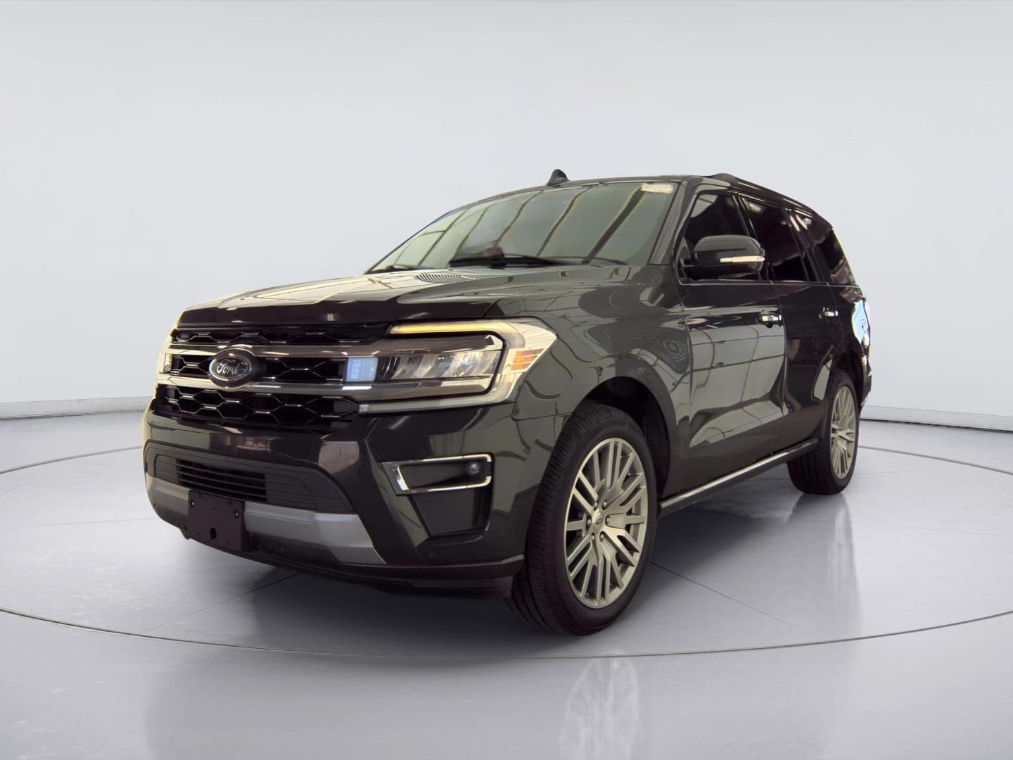 2022 Ford Expedition Limited — photo 1 of 9