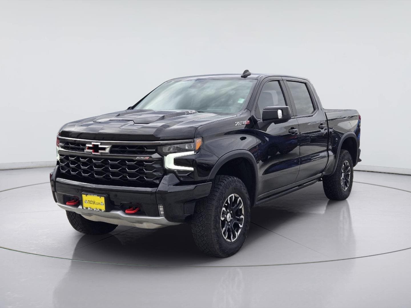 2025 Chevrolet Silverado 1500 ZR2 — photo 1 of 33