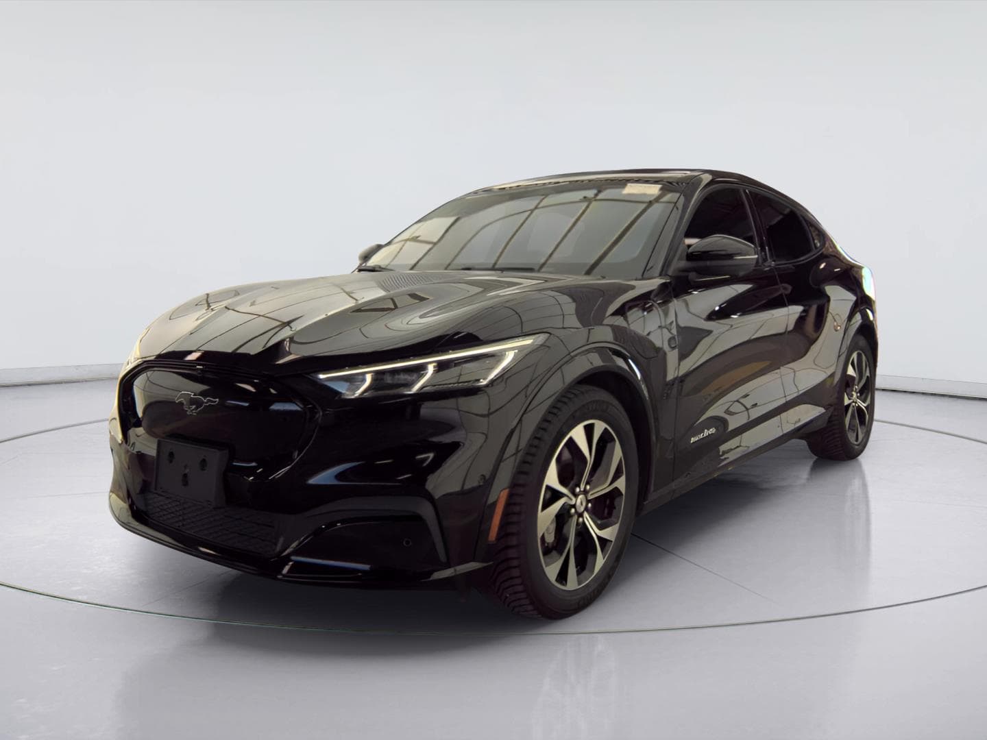 2023 Ford Mustang Mach-E Premium — photo 1 of 8