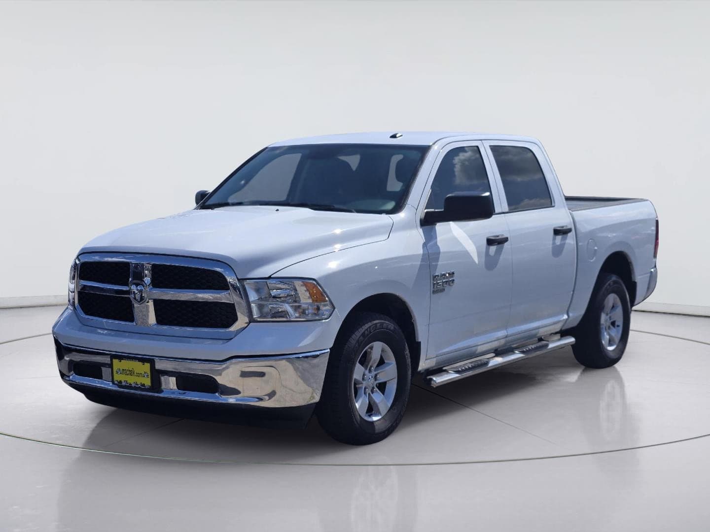 2023 RAM 1500 Classic Tradesman — photo 1 of 31