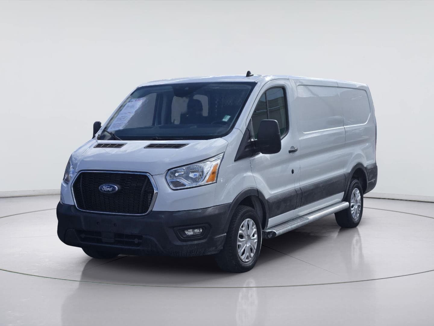 2022 Ford Transit 250 — photo 1 of 30